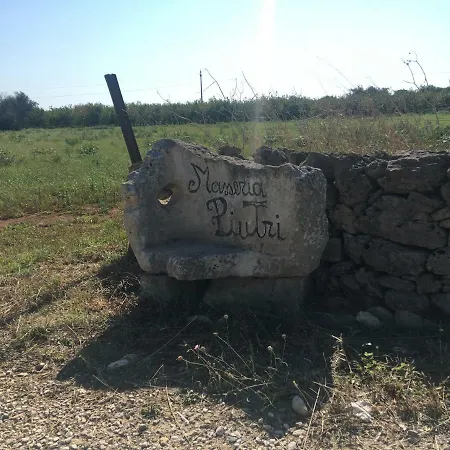 Masseria Piutri Farm stay *